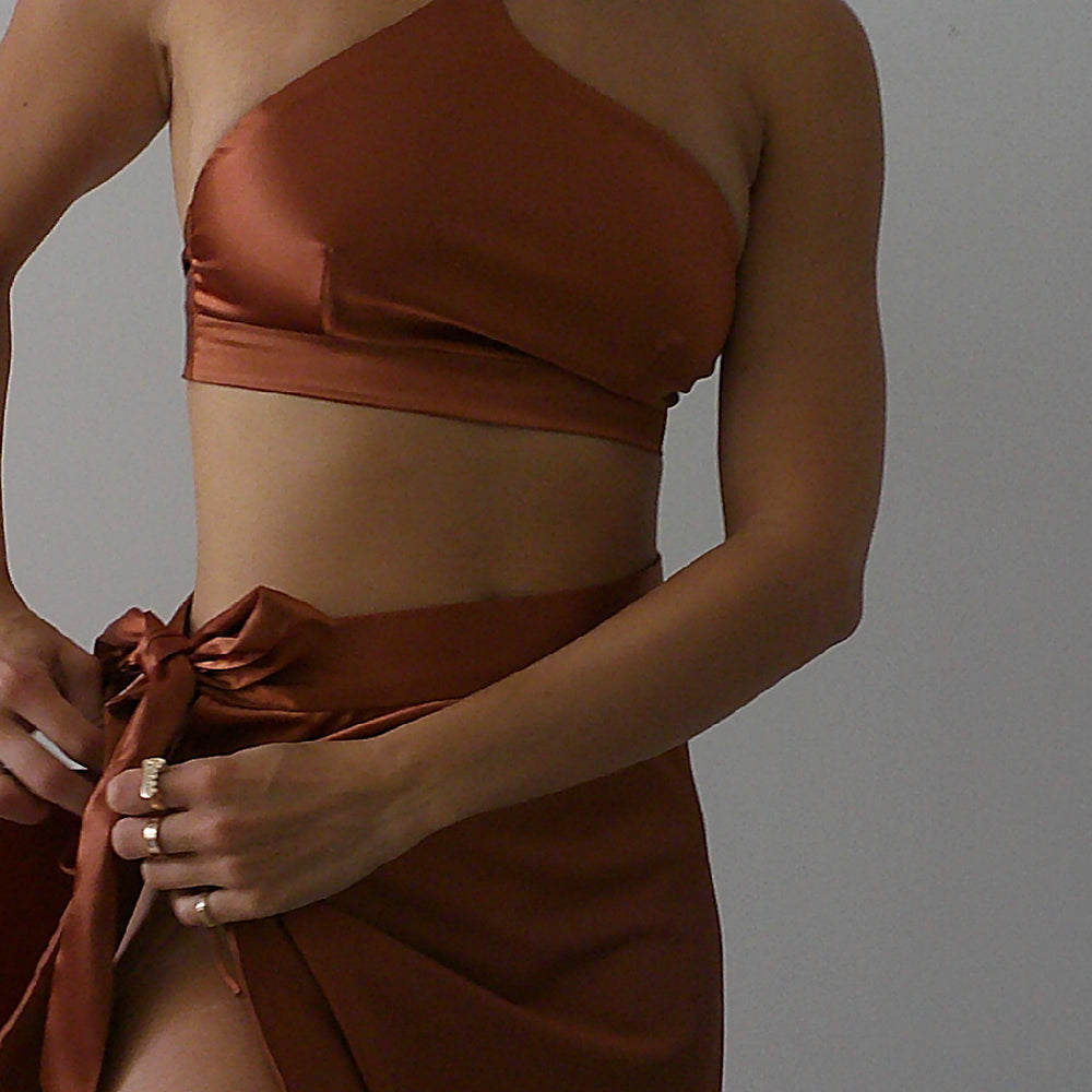 
                  
                    IRIS MAXI
                  
                